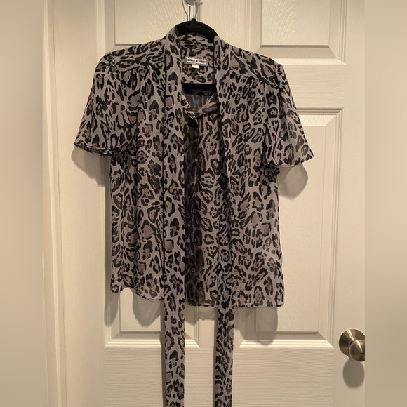 Tommy Zendaya Collection Blouse - Picture 2 of 3